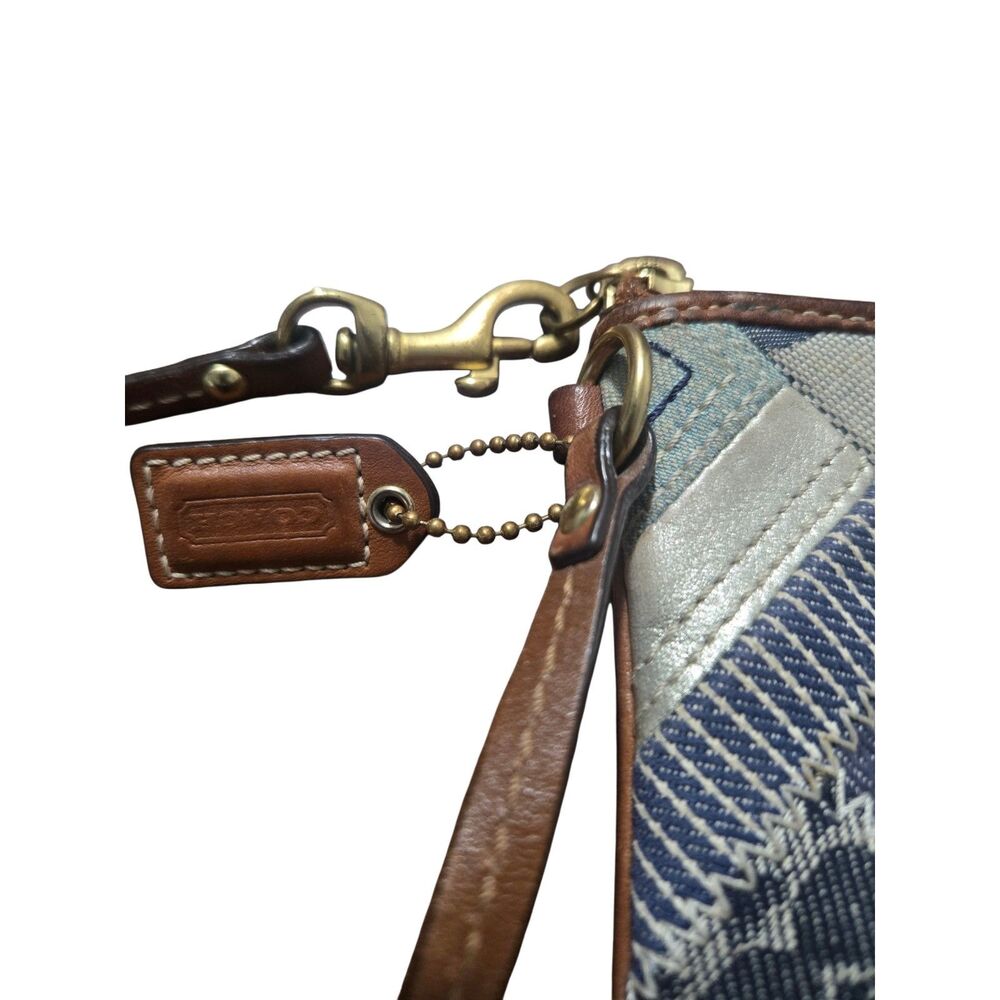 Coach Vintage Patchwork Wristlet - Picture 3 of 5
